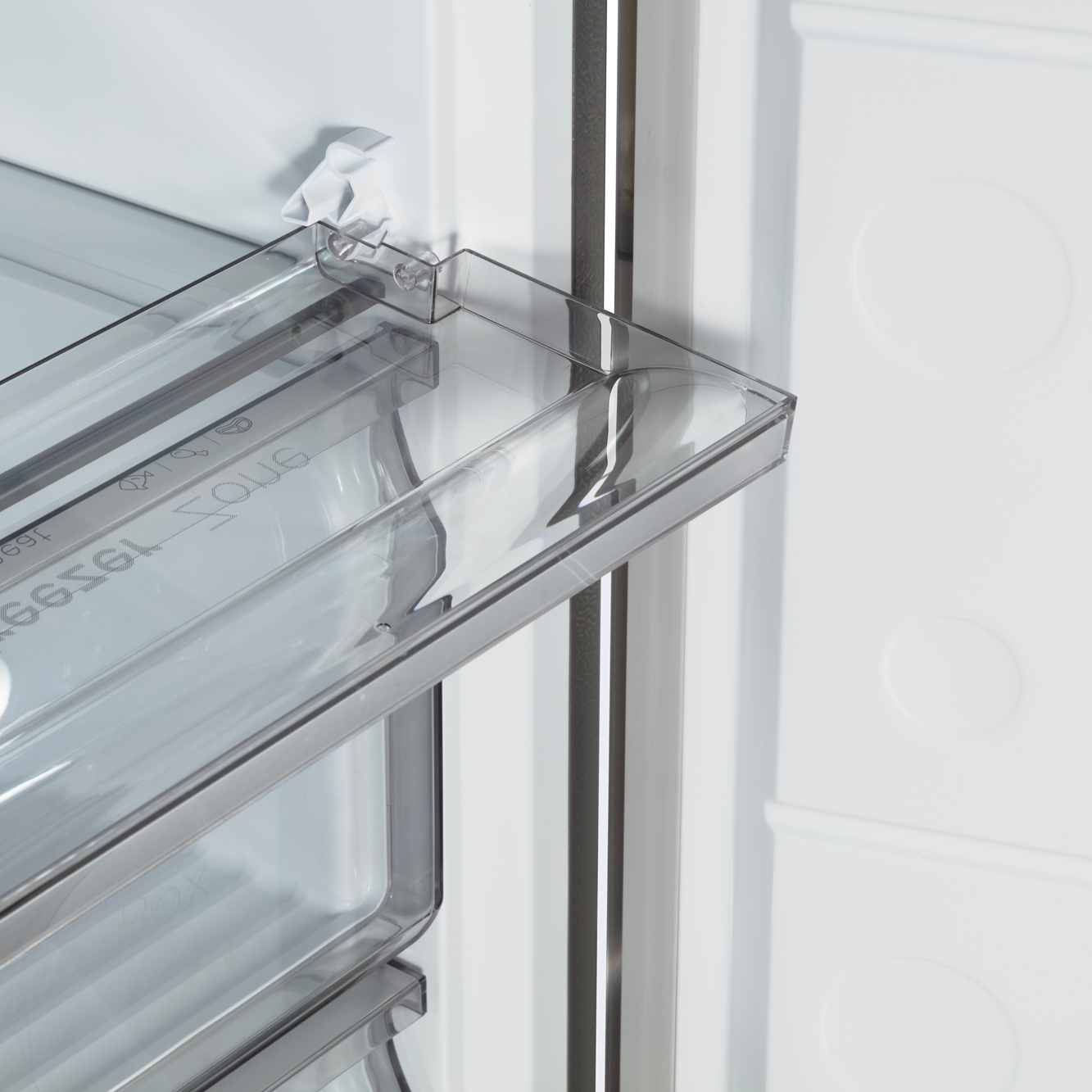 CHiQ CSH166NW5 product gallery 01.png