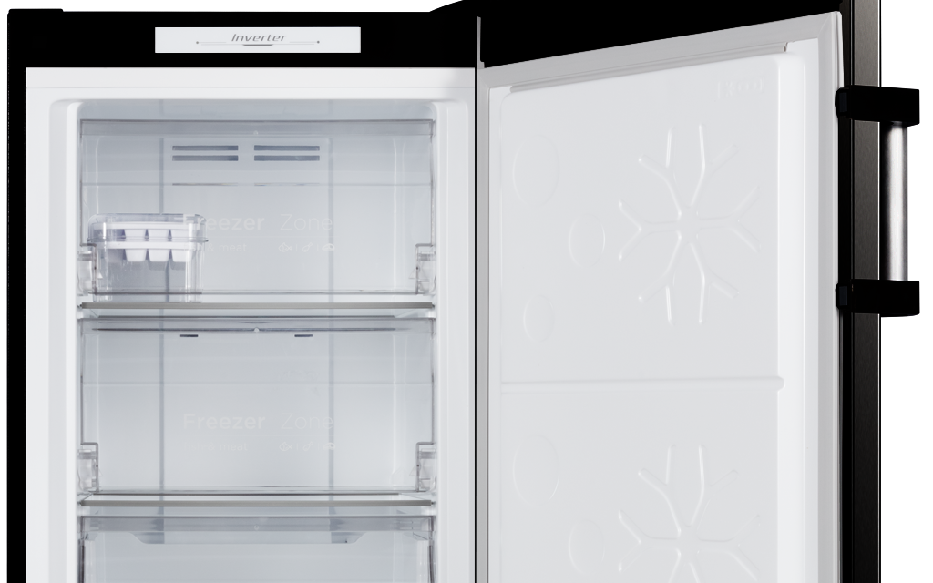 Close-up of the CSH164NBS5 handle and door